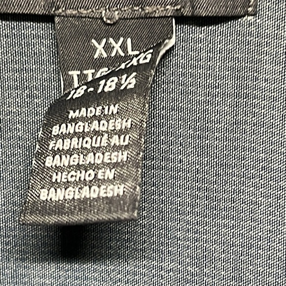 Van Heusen Shirt - Picture 3 of 6